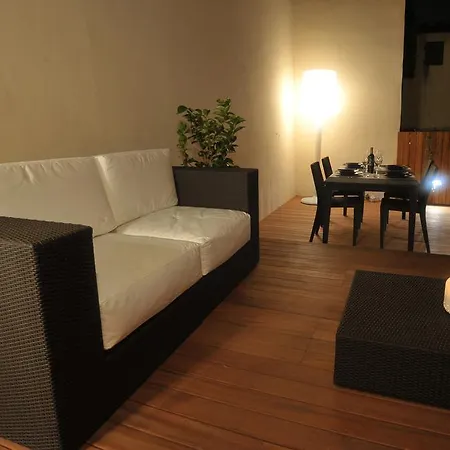 Borgo San Frediano - Oltrarno Флоренция